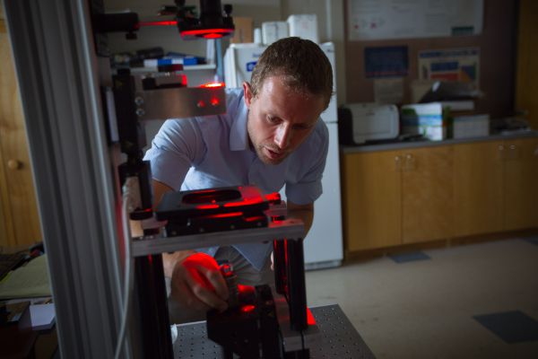 Kurt Andresen looking at Magnetic Tweezers